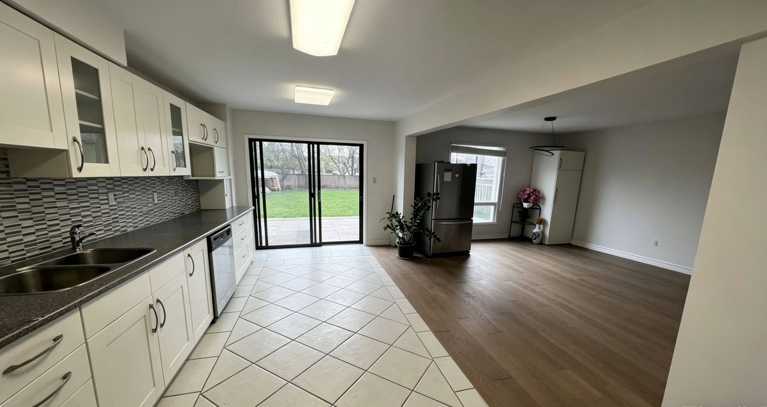 51 Chase CT, Markham, ON L3S 1V6