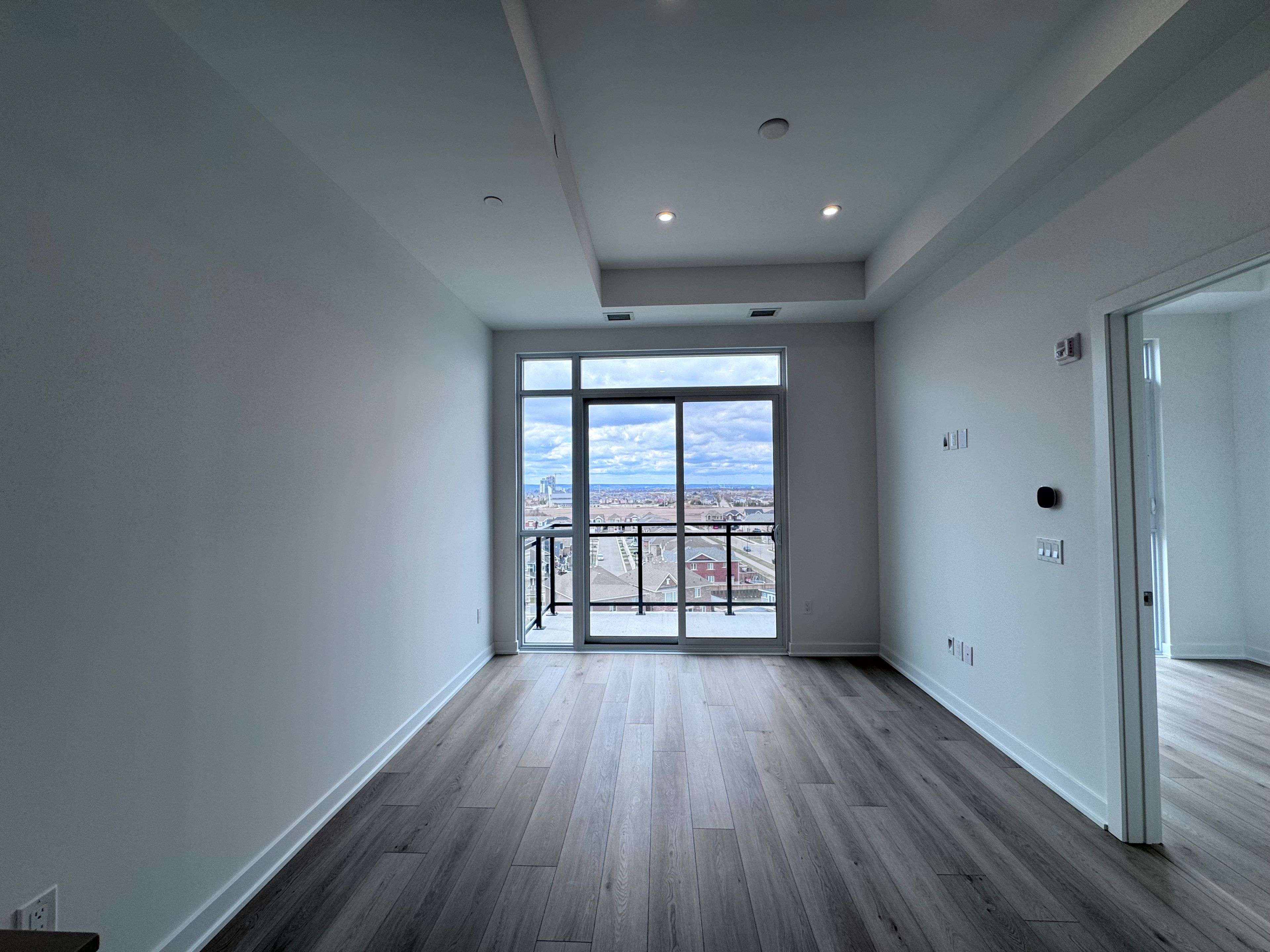 770 Whitlock AVE #805, Milton, ON L9E 2B2