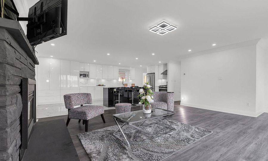 3035 Niagara Pkwy, Fort Erie, ON L2A 5M4