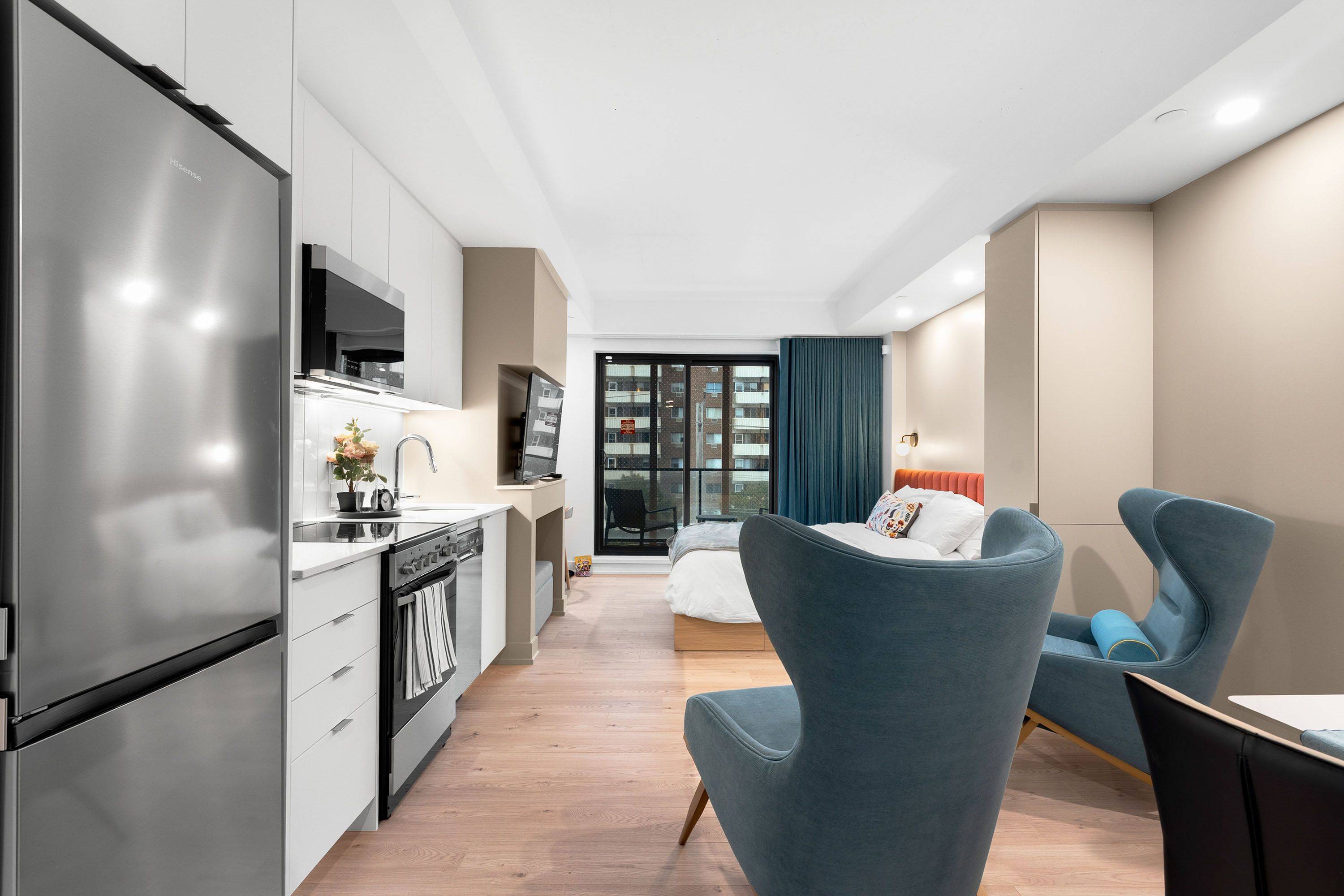 1250 Cummings AVE #207, Cyrville - Carson Grove - Pineview, ON K1J 0E4