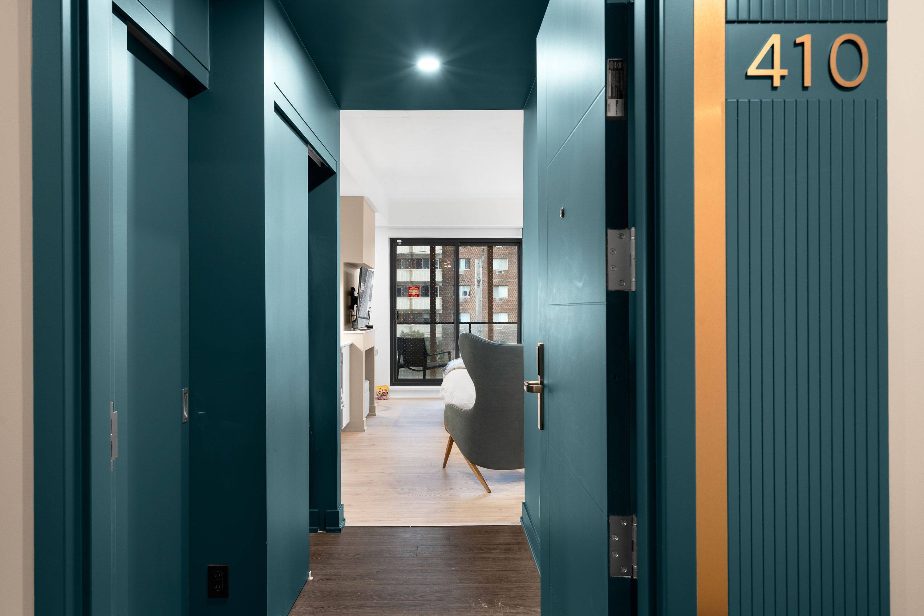 1250 Cummings AVE #207, Cyrville - Carson Grove - Pineview, ON K1J 0E4