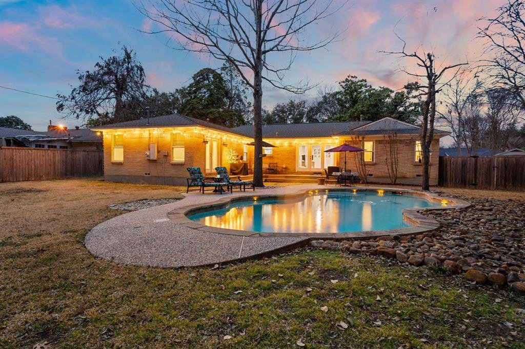 504 Pittman Street, Richardson, TX 75081