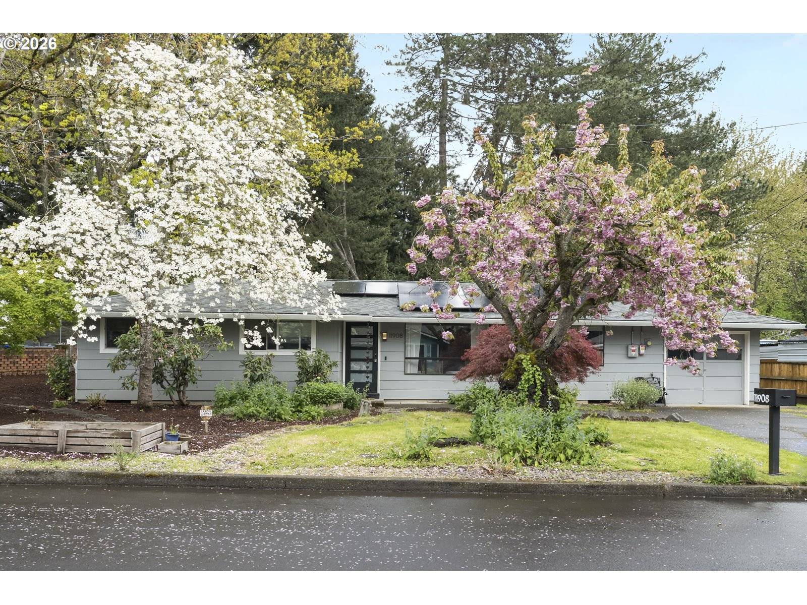 11908 SE 56TH AVE, Milwaukie, OR 97222