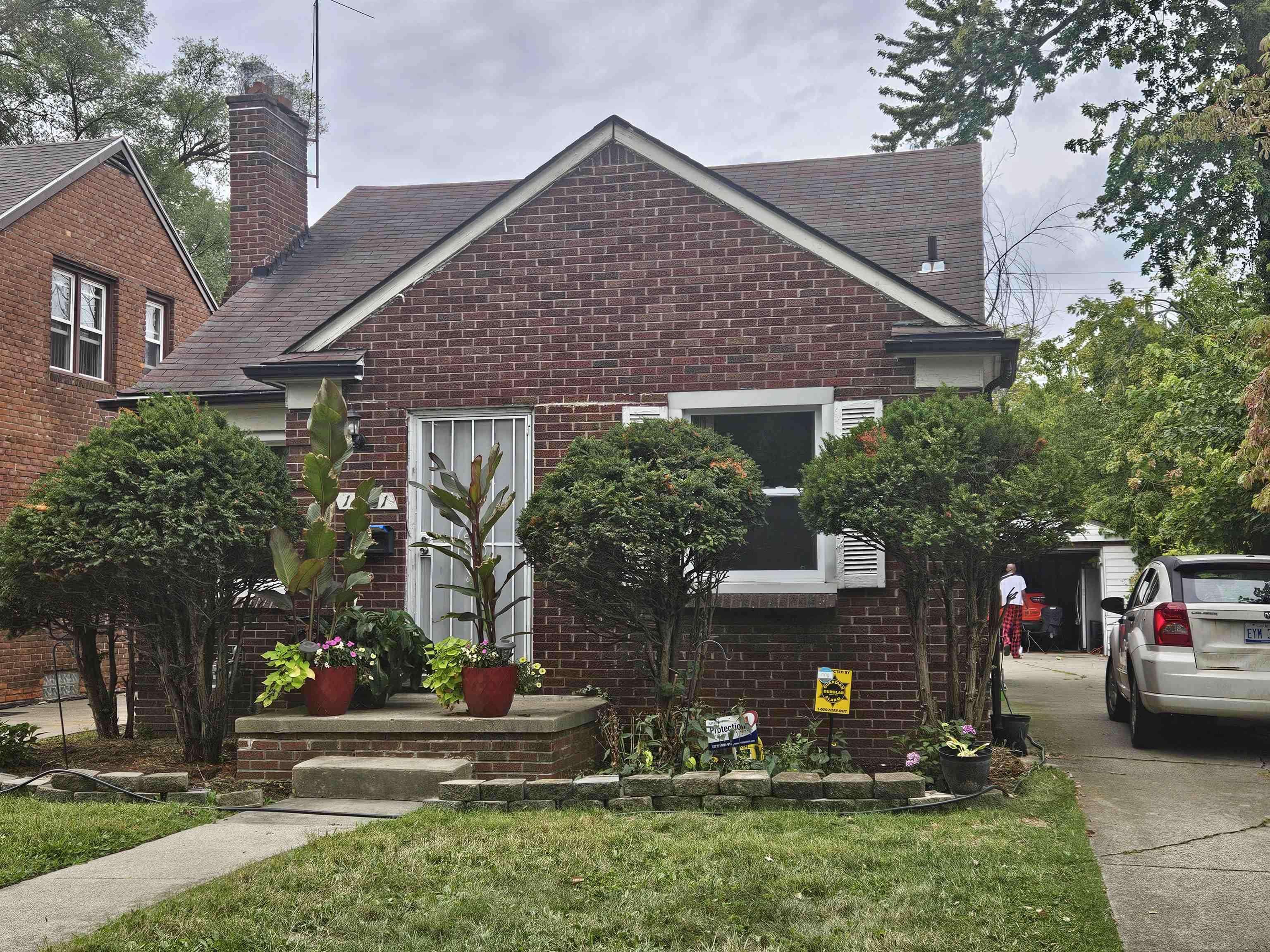 13961 Piedmont ST, Detroit, MI 48223