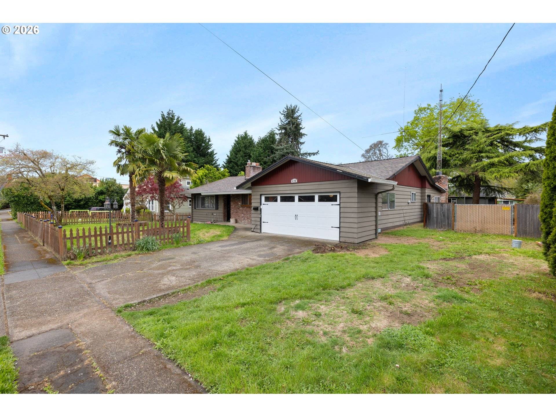 470 W DARTMOUTH ST, Gladstone, OR 97027