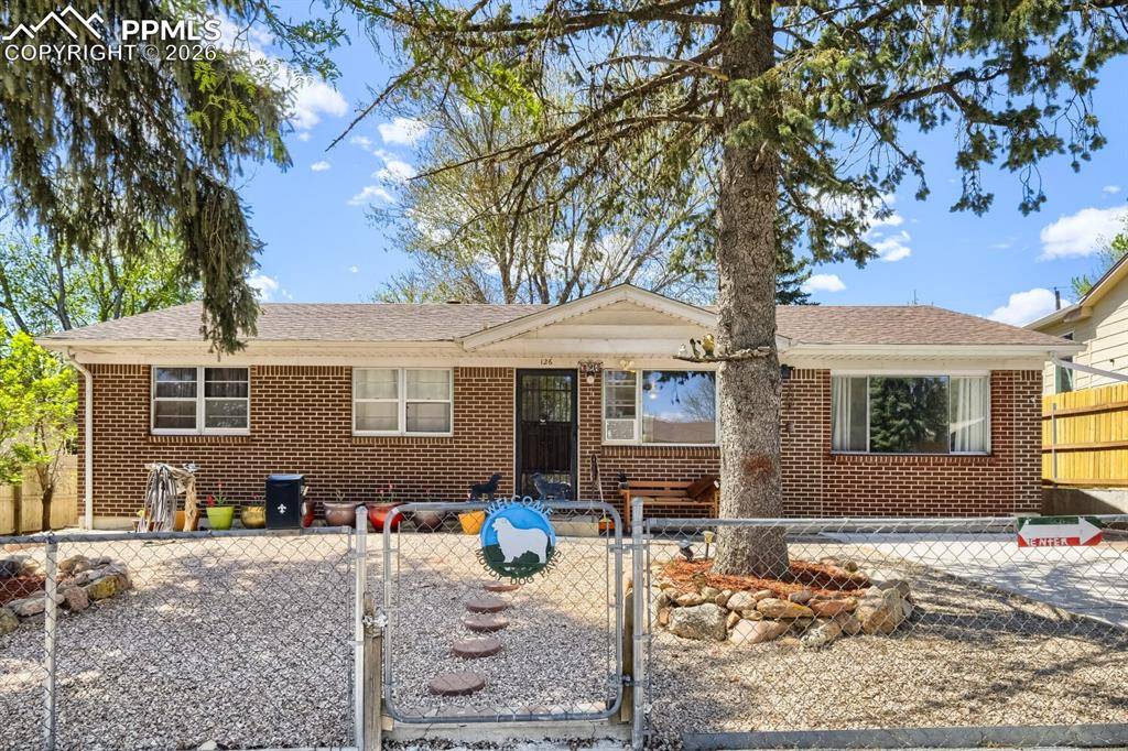 126 N Roosevelt ST, Colorado Springs, CO 80909
