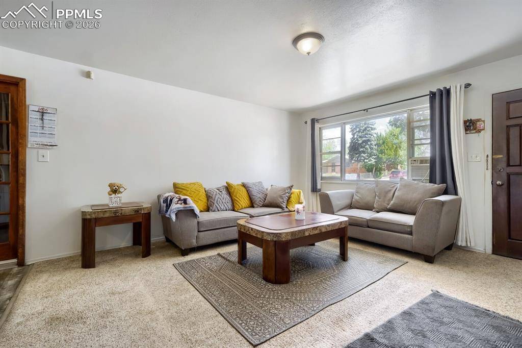 126 N Roosevelt ST, Colorado Springs, CO 80909