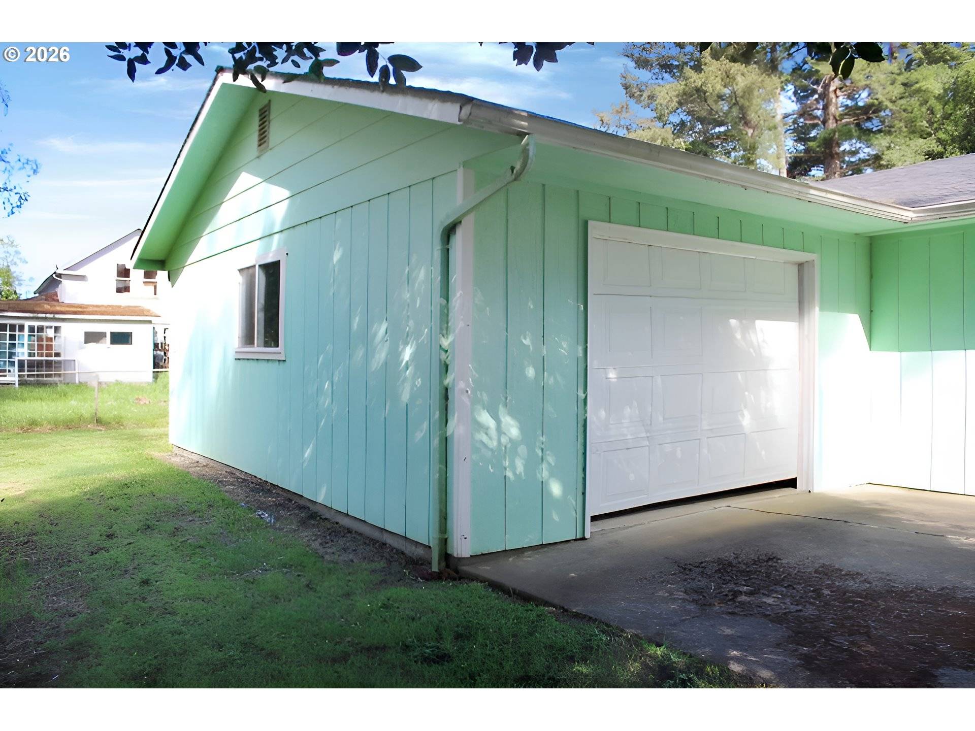 751 N BAXTER ST, Coquille, OR 97423
