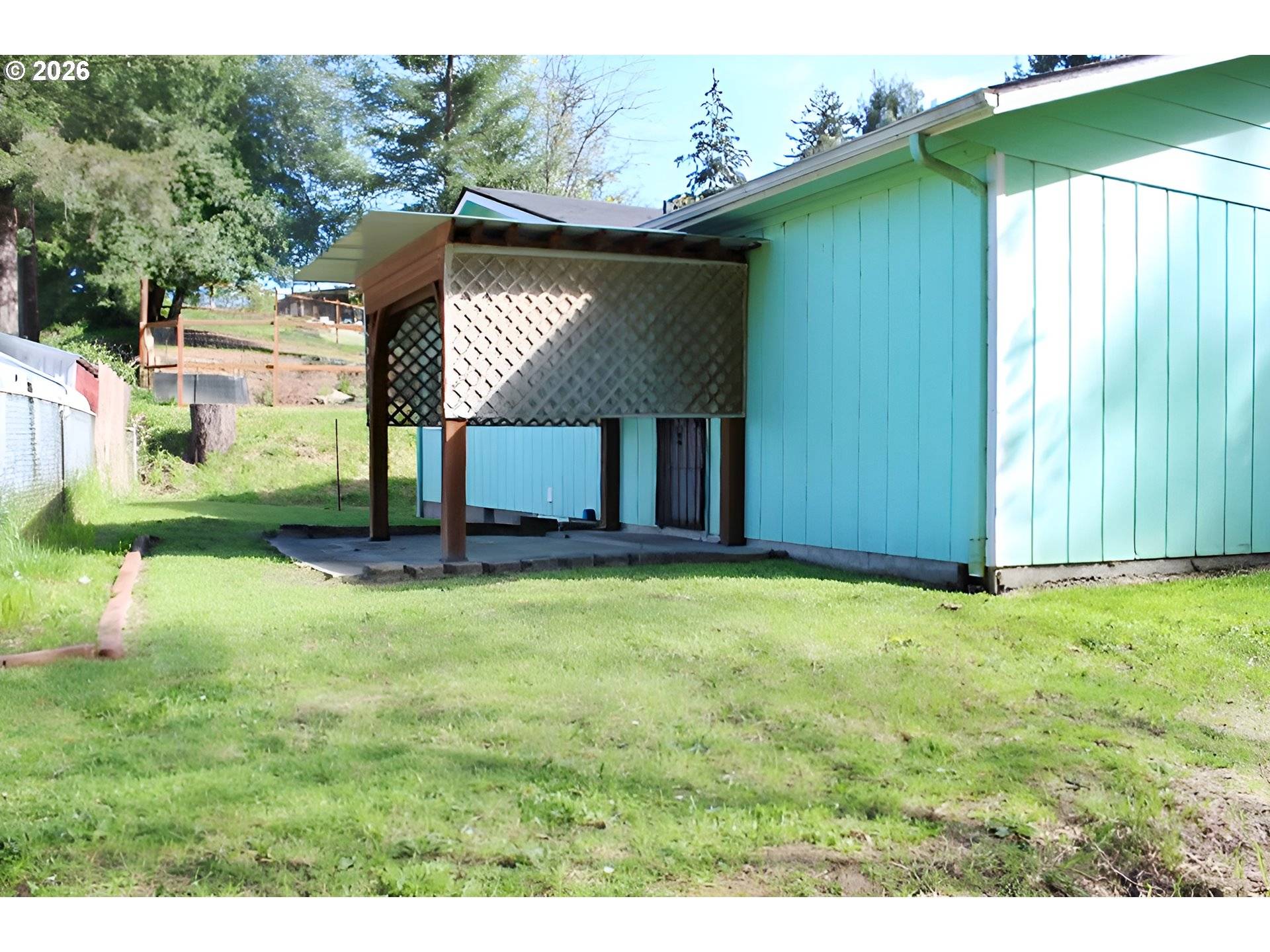 751 N BAXTER ST, Coquille, OR 97423