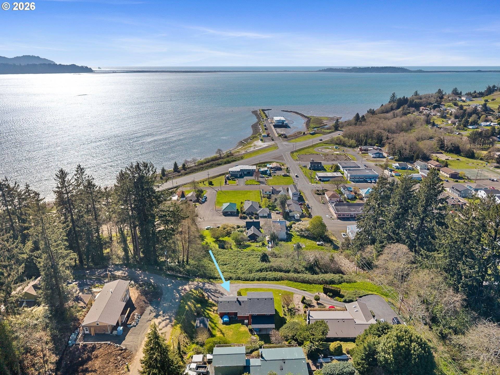 9215 6TH ST, Bay City, OR 97107