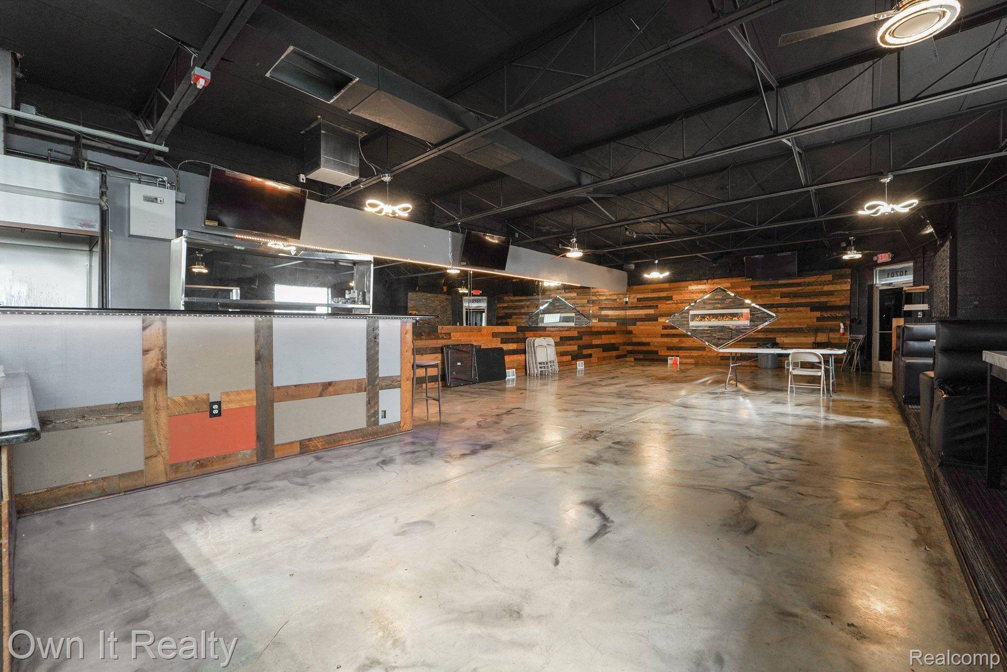 10701 W McNichols RD, Detroit, MI 48221