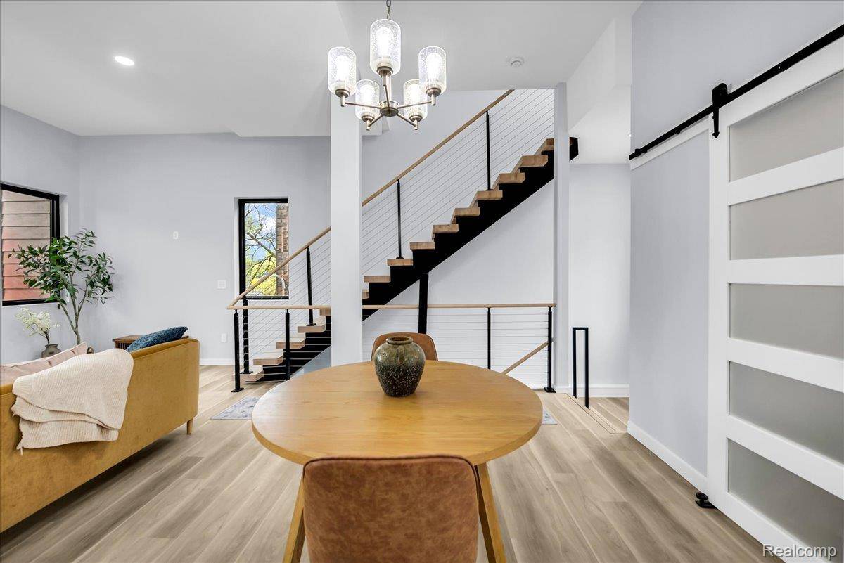 177 Gladstone #3, Detroit, MI 48202