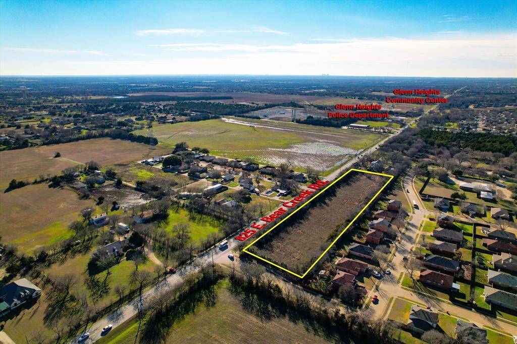 825 E Bear Creek Road, Glenn Heights, TX 75154