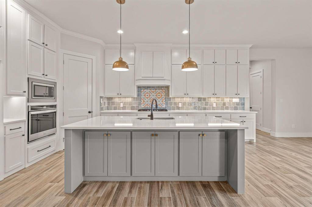 109 Maddox Place, Aledo, TX 76008