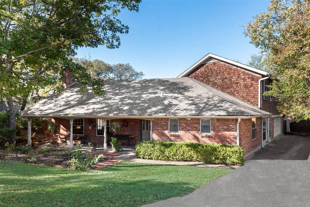 1719 Autumn Lane, Arlington, TX 76012