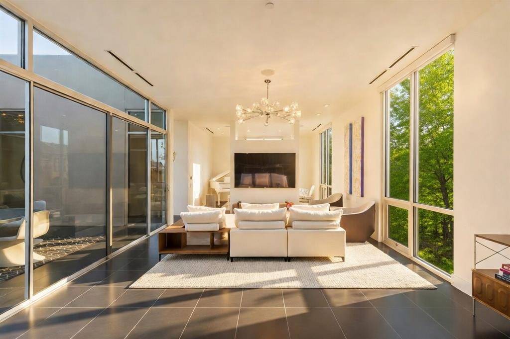 3740 Holland Avenue #3C, Dallas, TX 75219