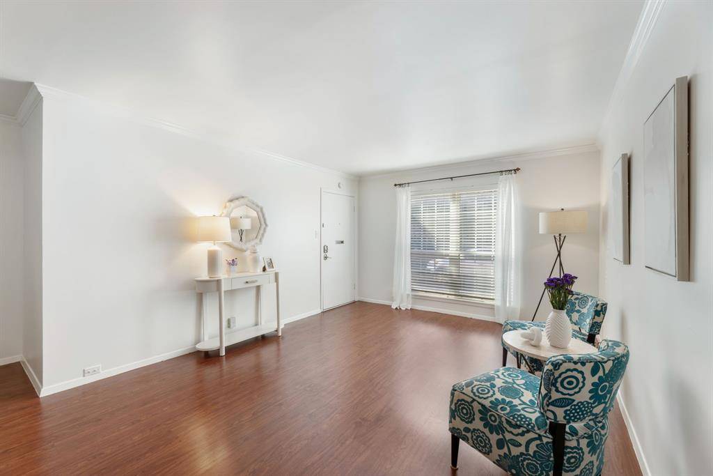 7908 Royal Lane #122 B, Dallas, TX 75230