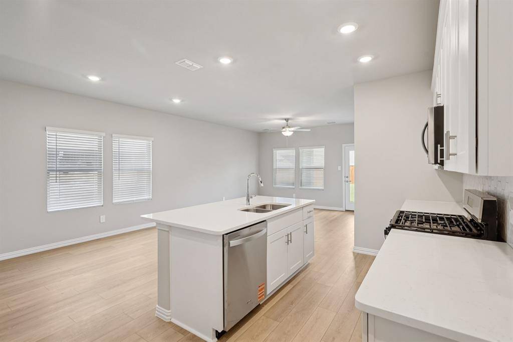 517 Dorothy Drive, Princeton, TX 75071