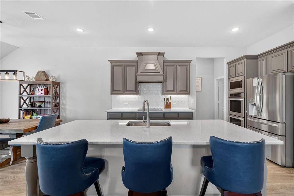 644 Winters Drive, Waxahachie, TX 75165