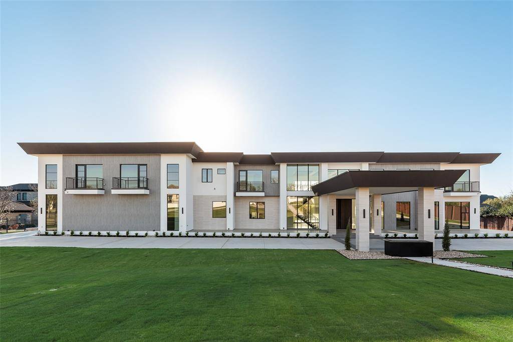 410 S White Chapel Boulevard, Southlake, TX 76092