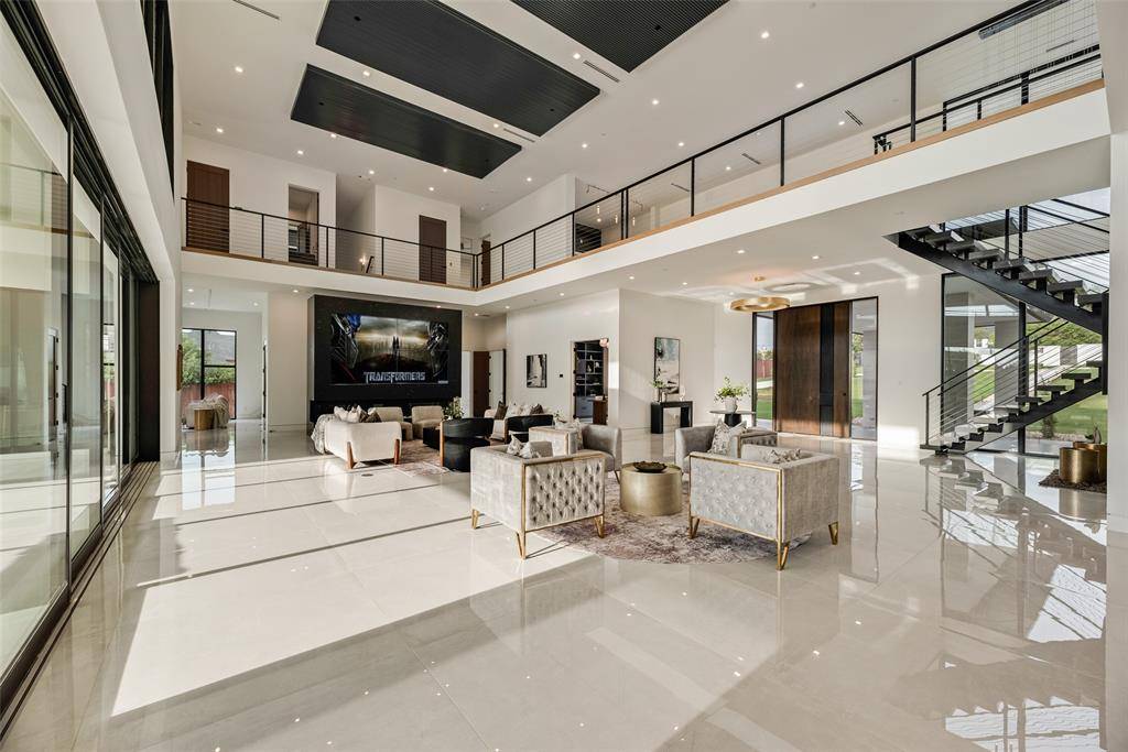 410 S White Chapel Boulevard, Southlake, TX 76092