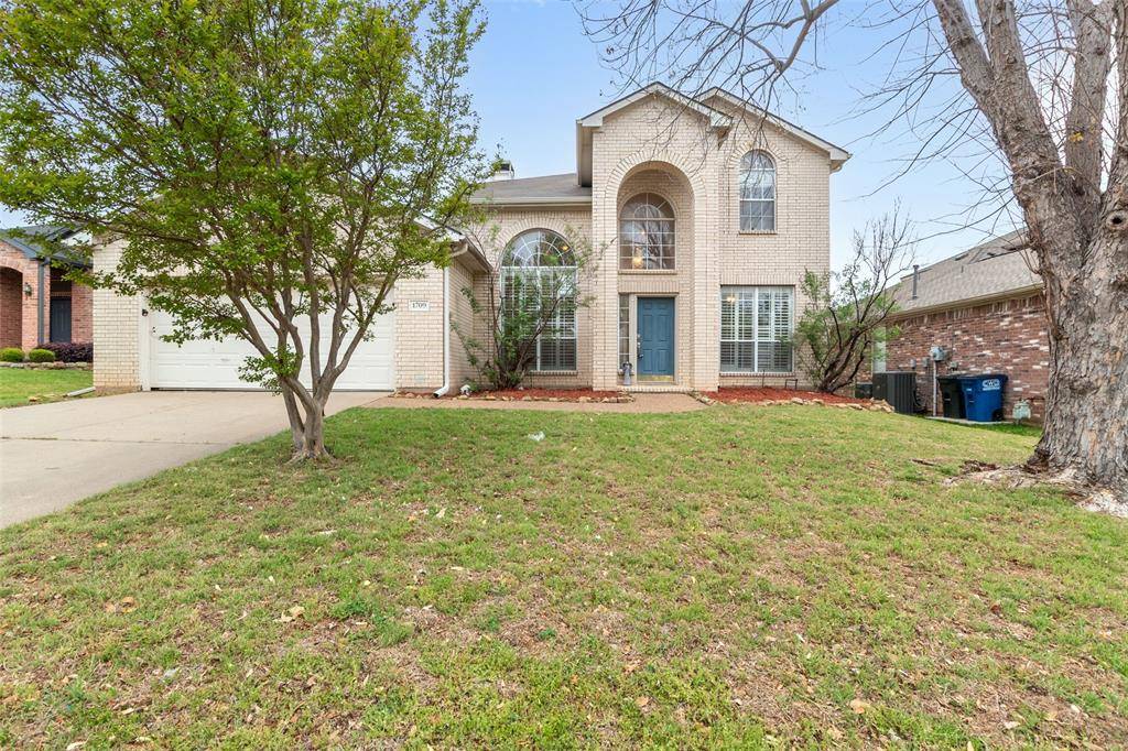 1709 Birch Lane, Corinth, TX 76210