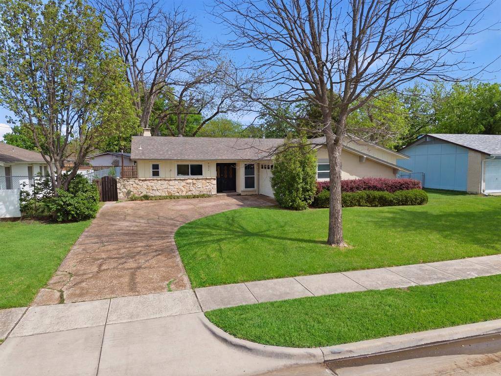 732 Pinehurst Drive, Richardson, TX 75080
