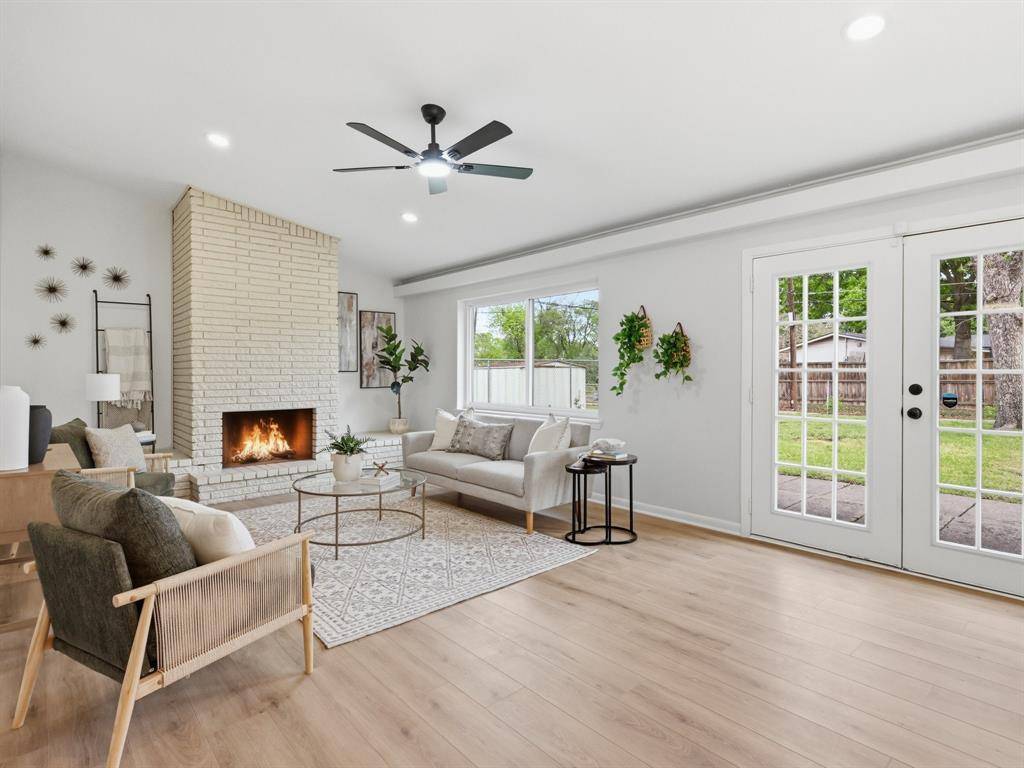 732 Pinehurst Drive, Richardson, TX 75080