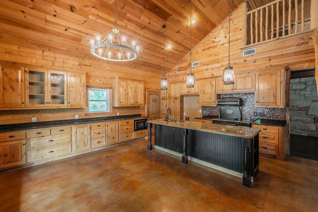 716 Elmwood Drive, Flower Mound, TX 75022