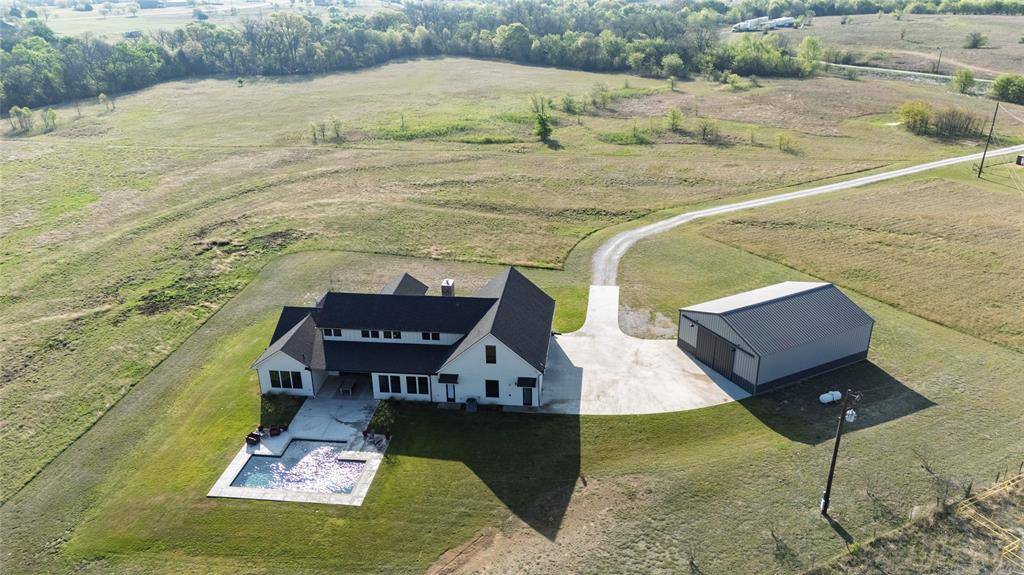 338 County Road 4223, Decatur, TX 76234