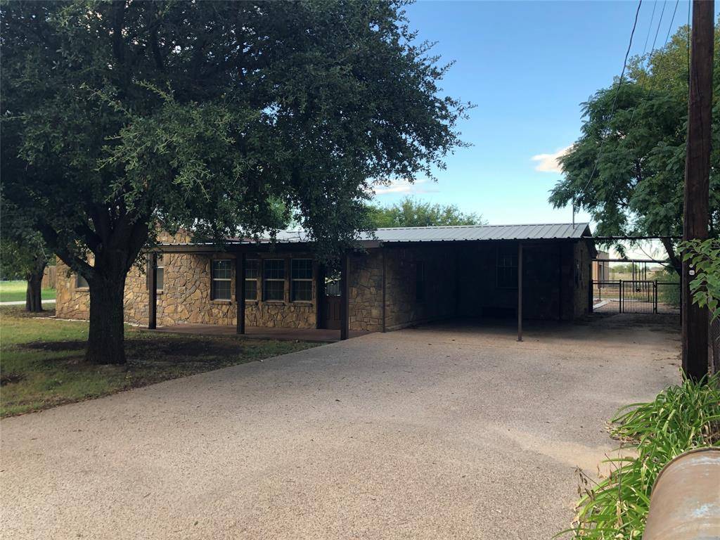 210 Jones Road, Graford, TX 76449