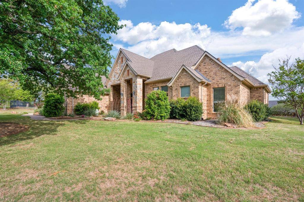 608 Elm Hill Boulevard, Burleson, TX 76028