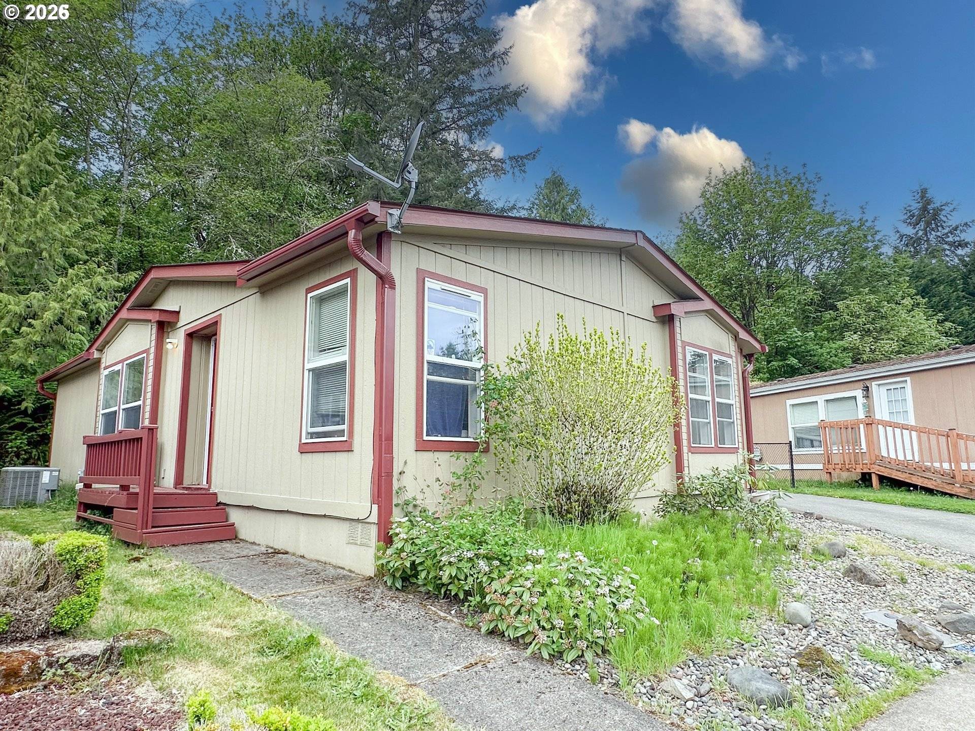 6 S GEE CREEK LOOP, Ridgefield, WA 98642