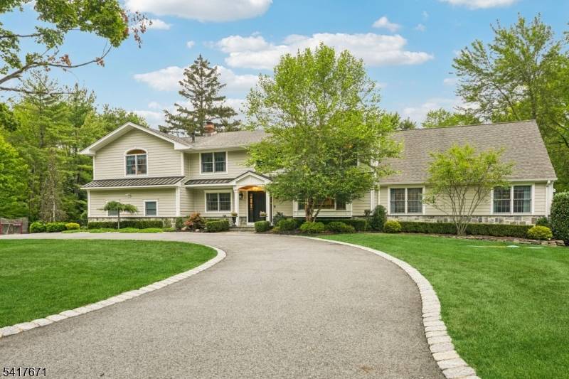 1015 High Mountain Rd, Franklin Lakes Boro, NJ 07417