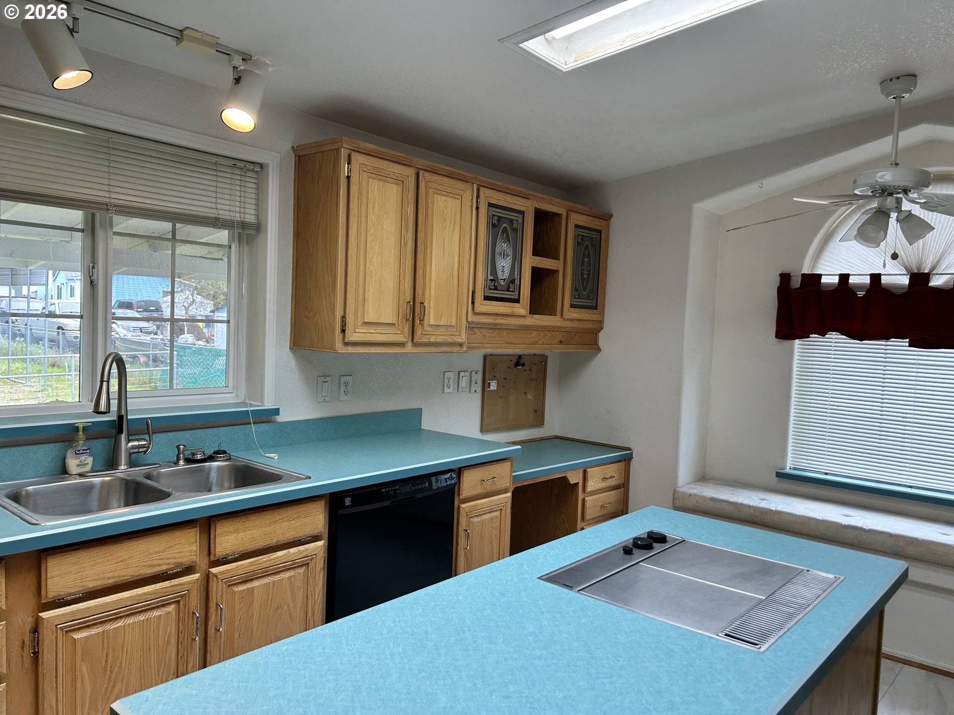 97931 COURT ST, Brookings, OR 97415