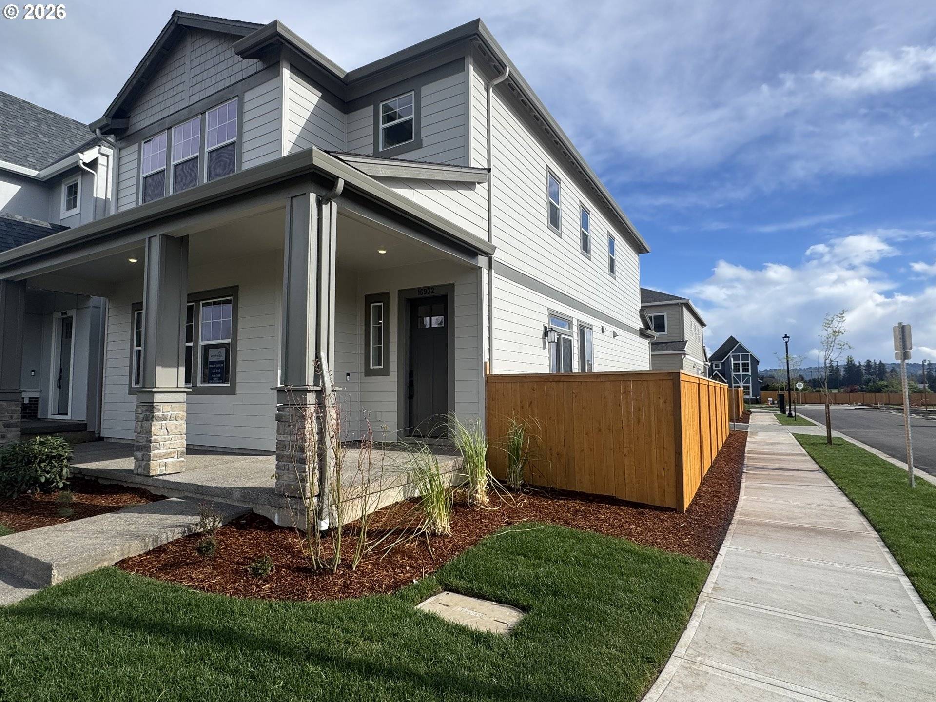 16932 SW Cairn LN, King City, OR 97140