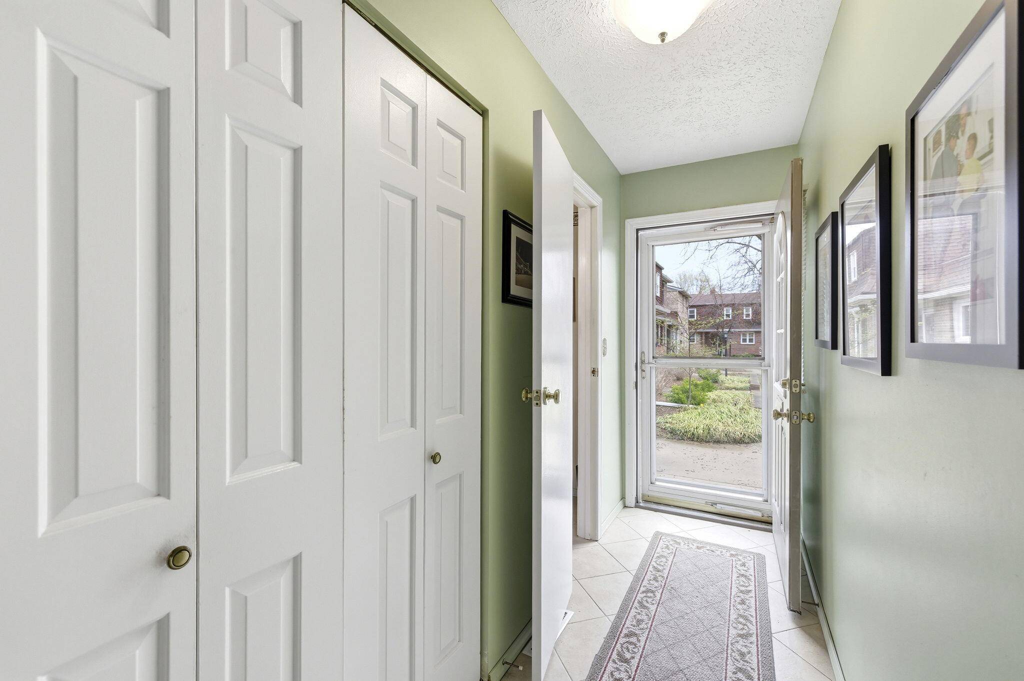 2533 Essex CT #38, St. Joseph Twp, MI 49085