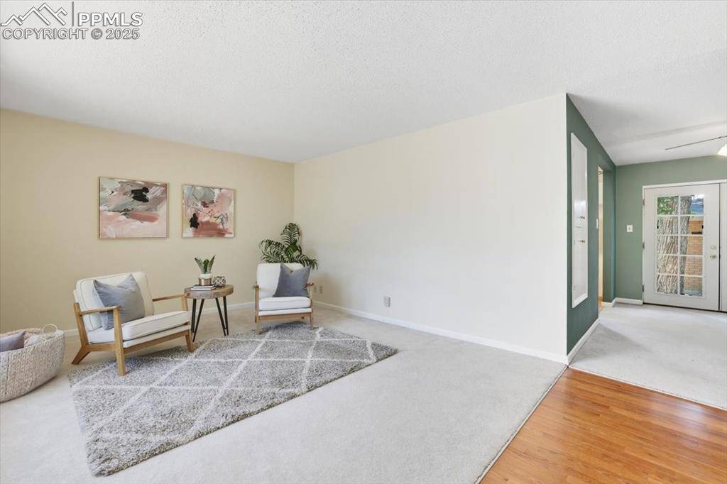 2924 Illinois AVE, Colorado Springs, CO 80907