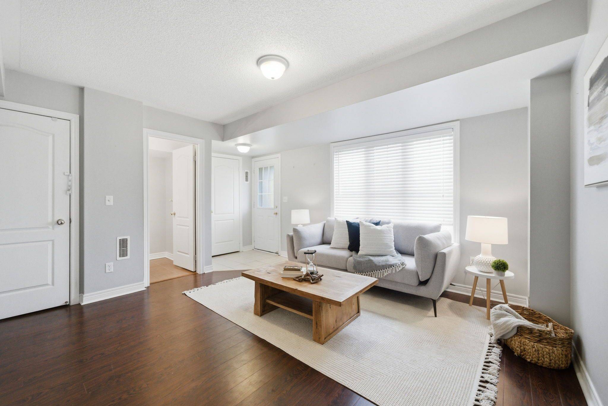 1771 Carousel DR, Pickering, ON L1X 0C2