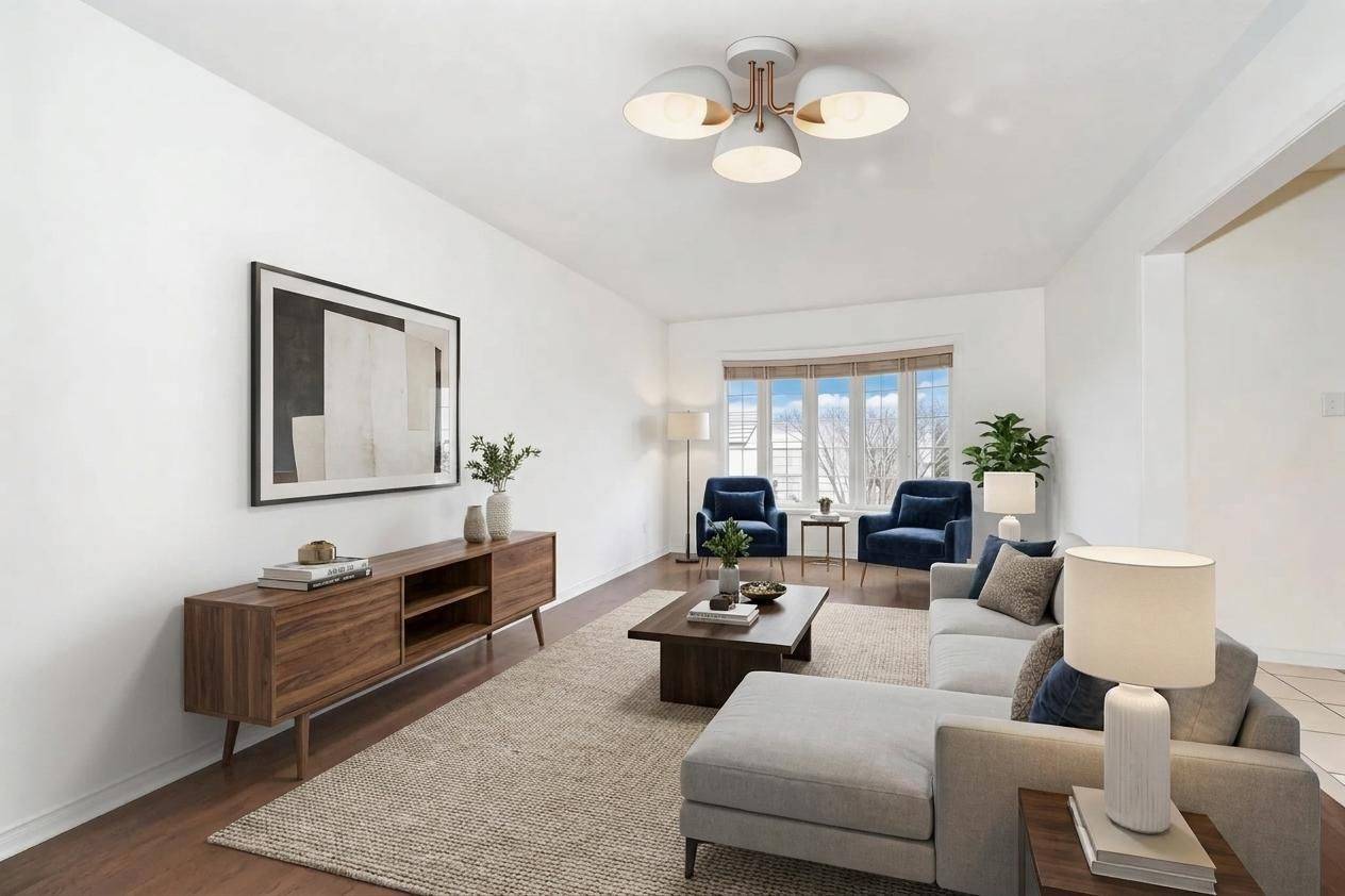 168 Gas Lamp LN, Markham, ON L6B 1K5