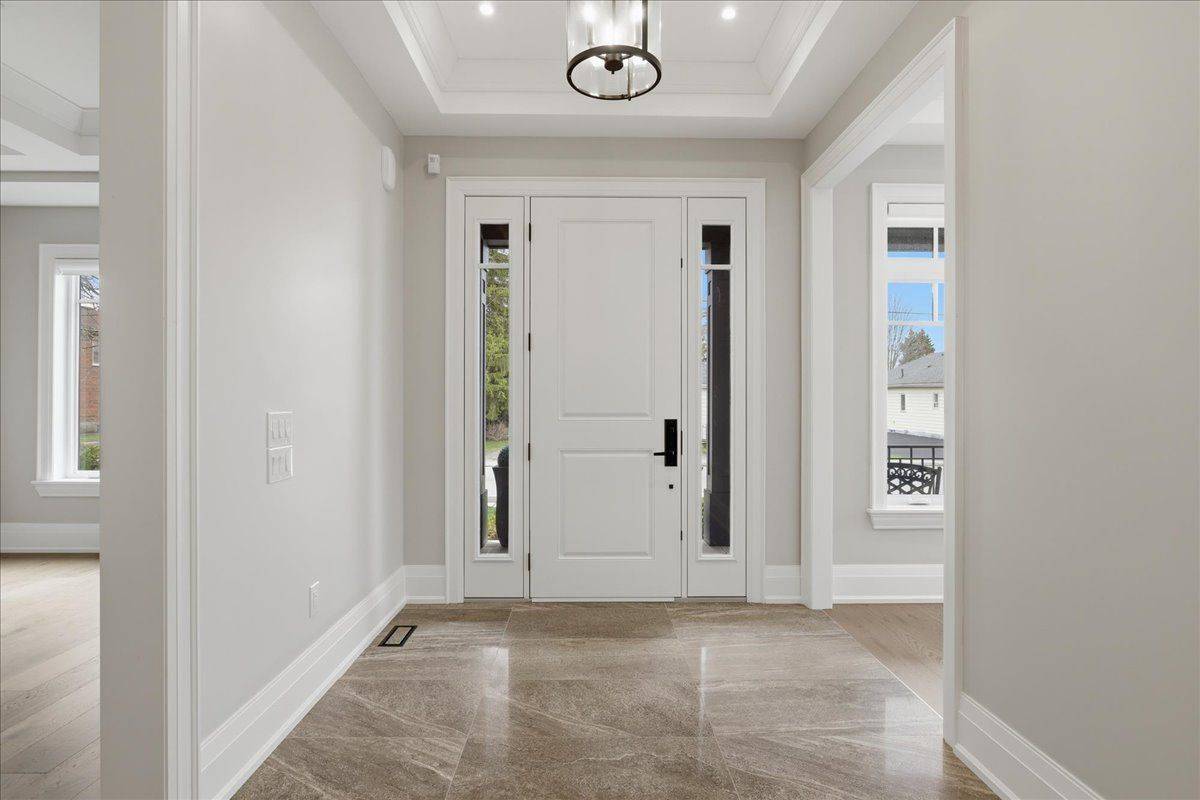 67 Robert ST, Milton, ON L9T 1G7