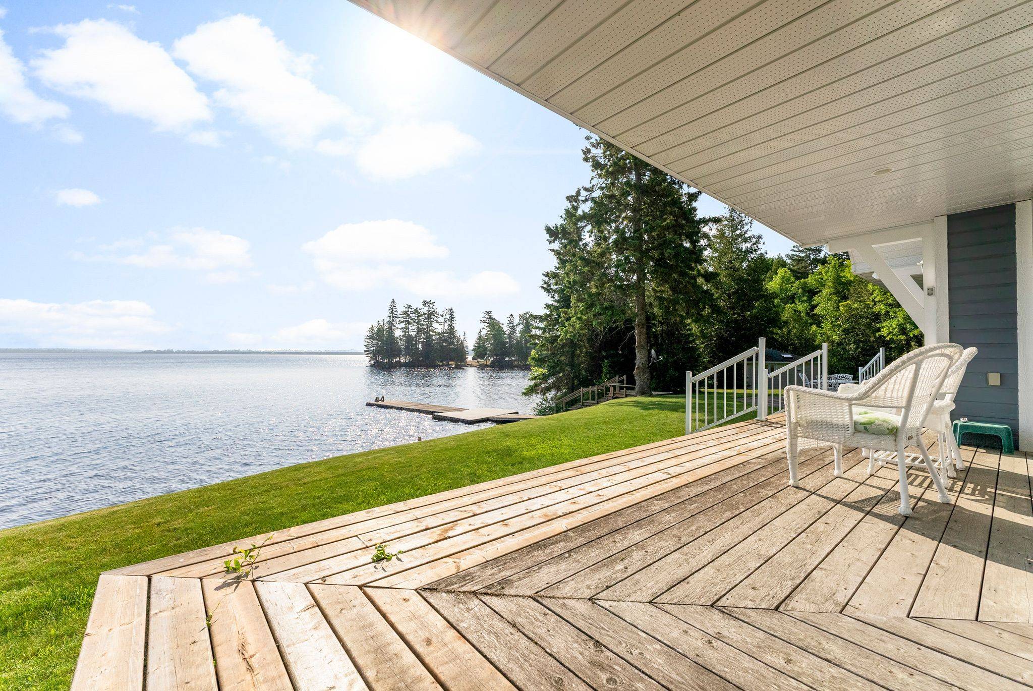 541 Morglan LN, Greater Madawaska, ON K0J 1H0