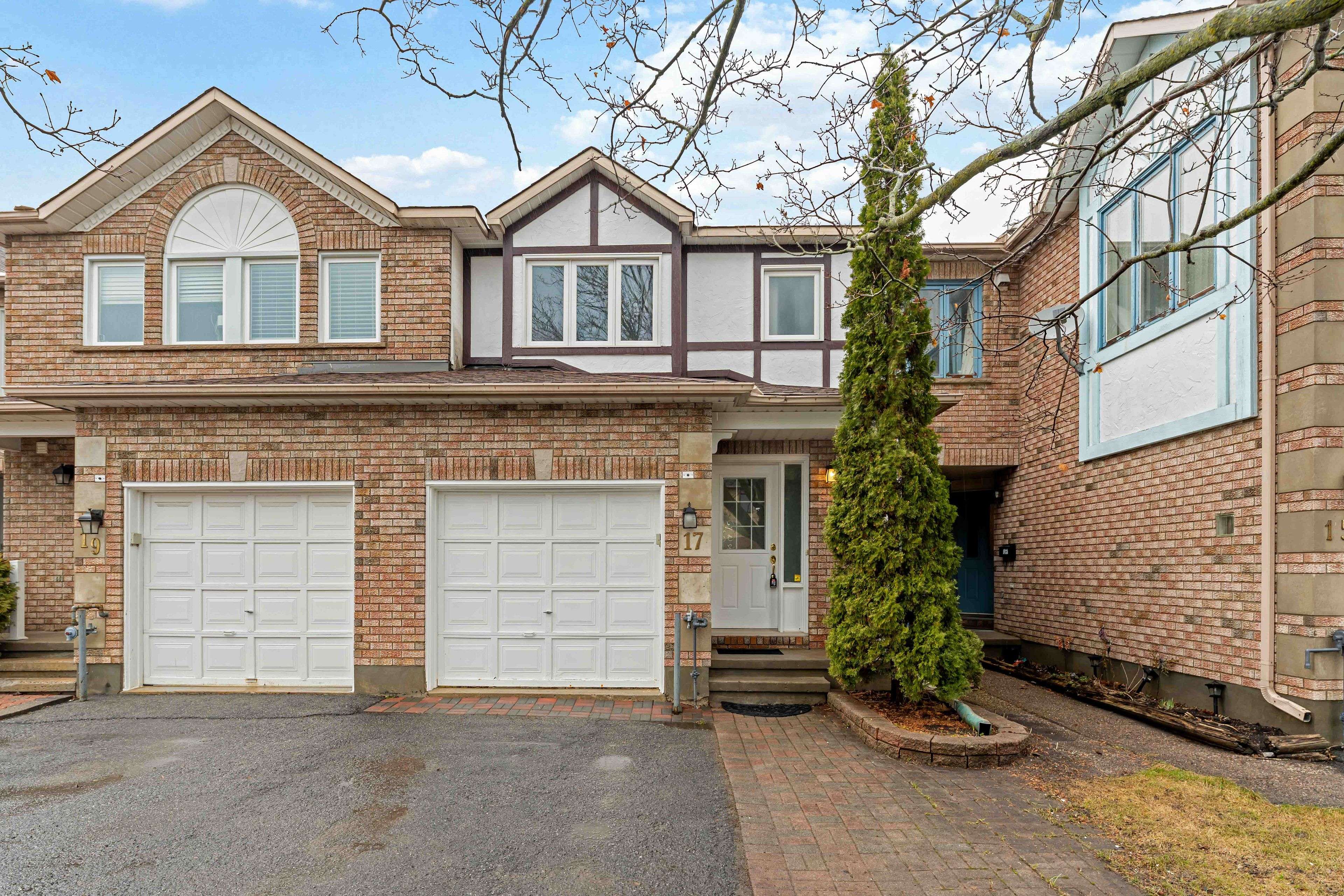 17 Locheland CRES, Barrhaven, ON K2G 6H2