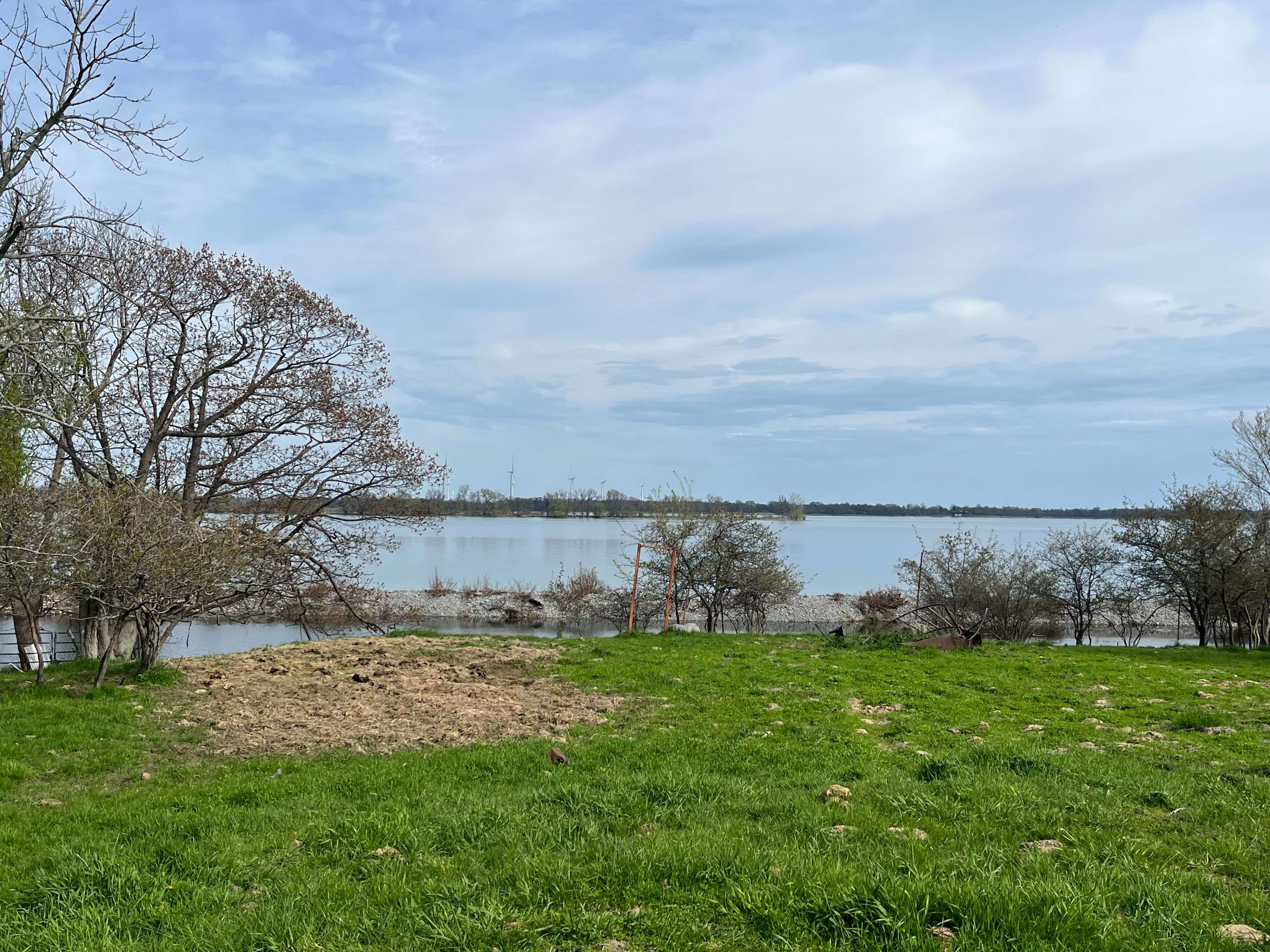 PT LT 8 Nine Mile Point RD, Frontenac Islands, ON K0H 2Y0