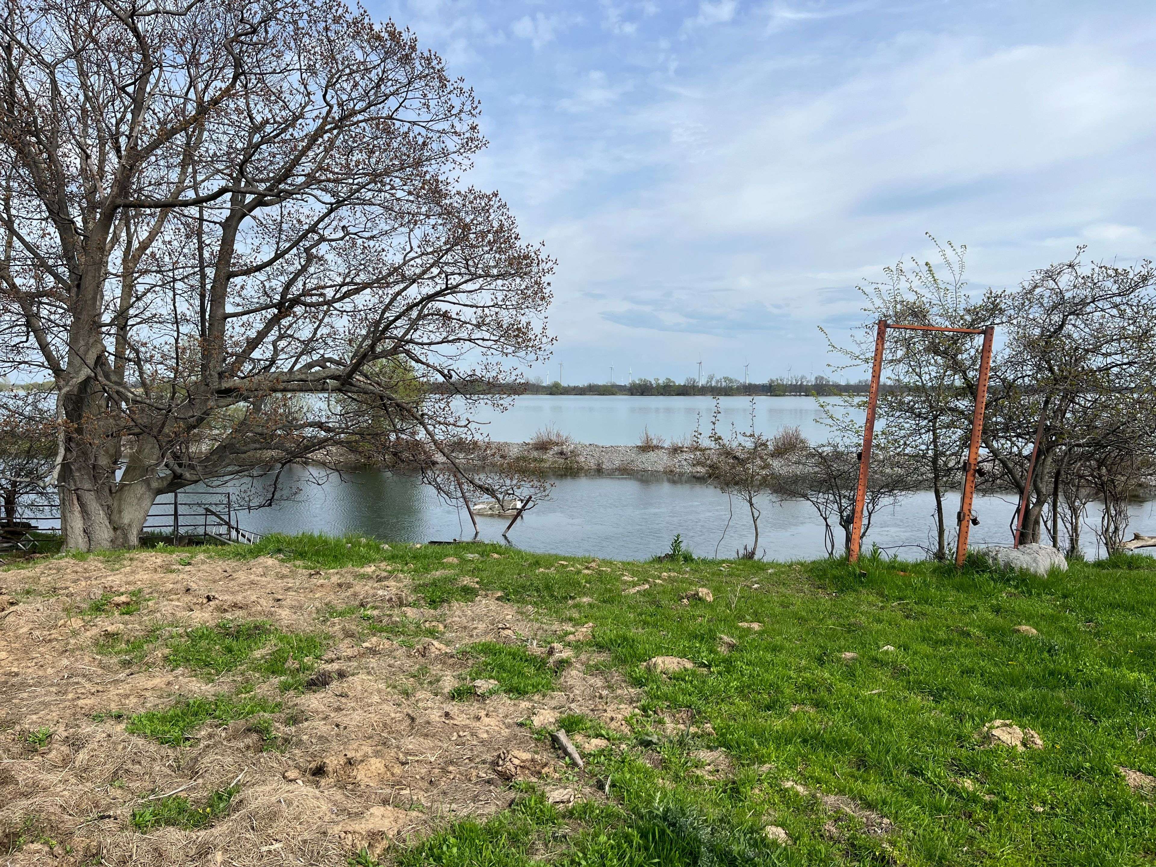 PT LT 8 Nine Mile Point RD, Frontenac Islands, ON K0H 2Y0