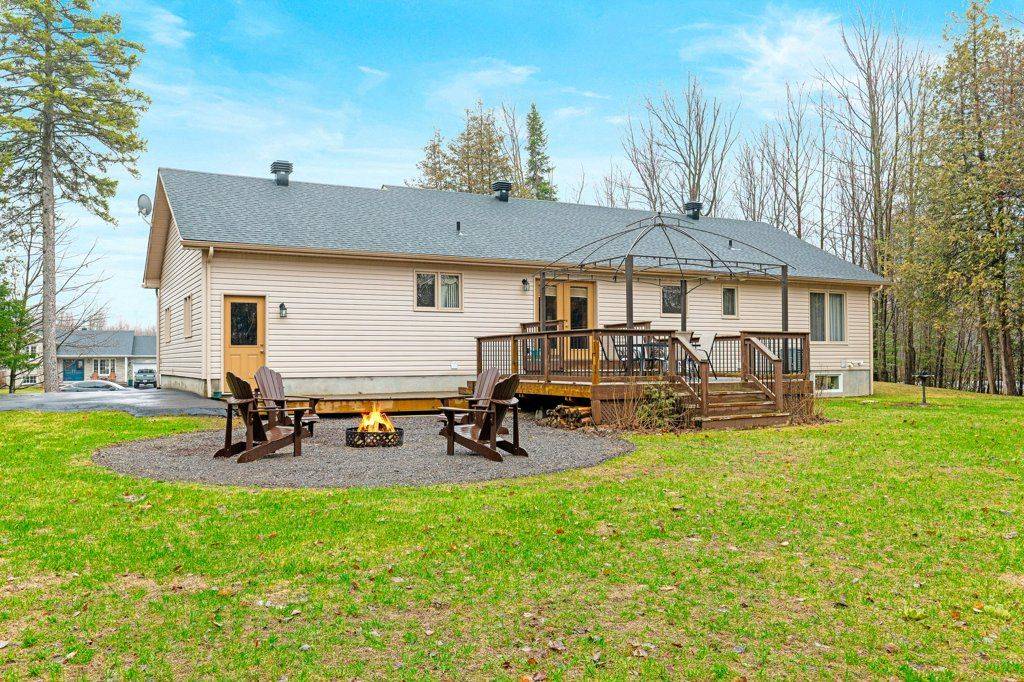 5 Red Oak DR, North Grenville, ON K0G 1J0