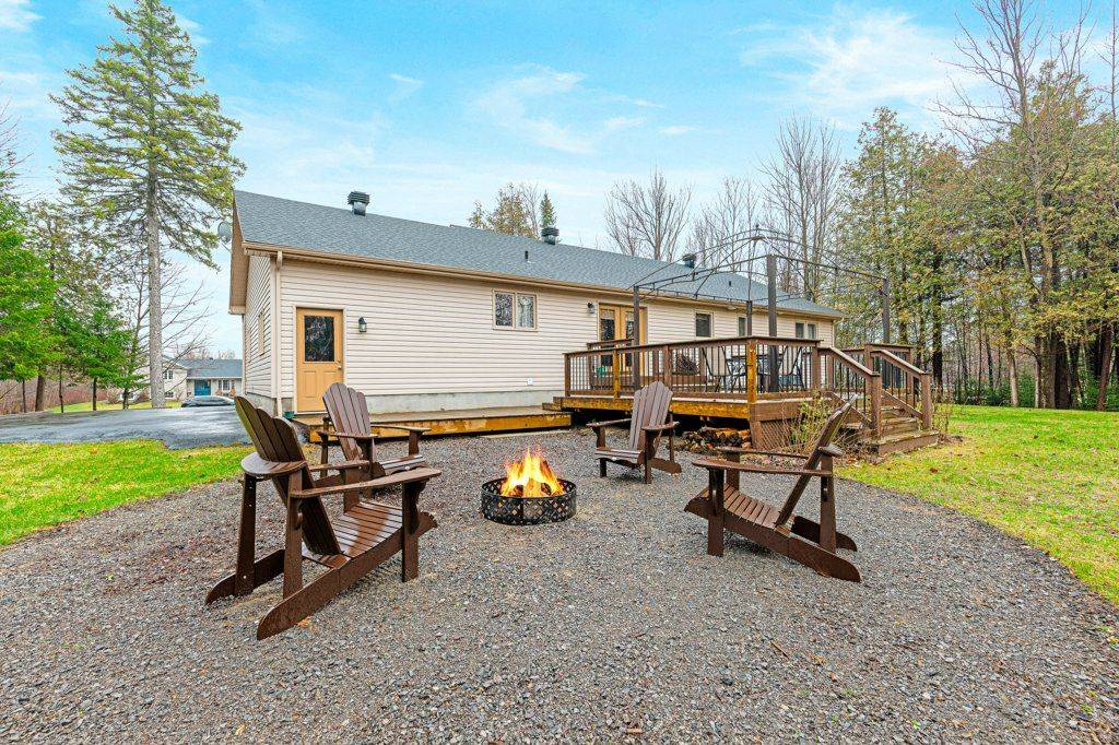 5 Red Oak DR, North Grenville, ON K0G 1J0