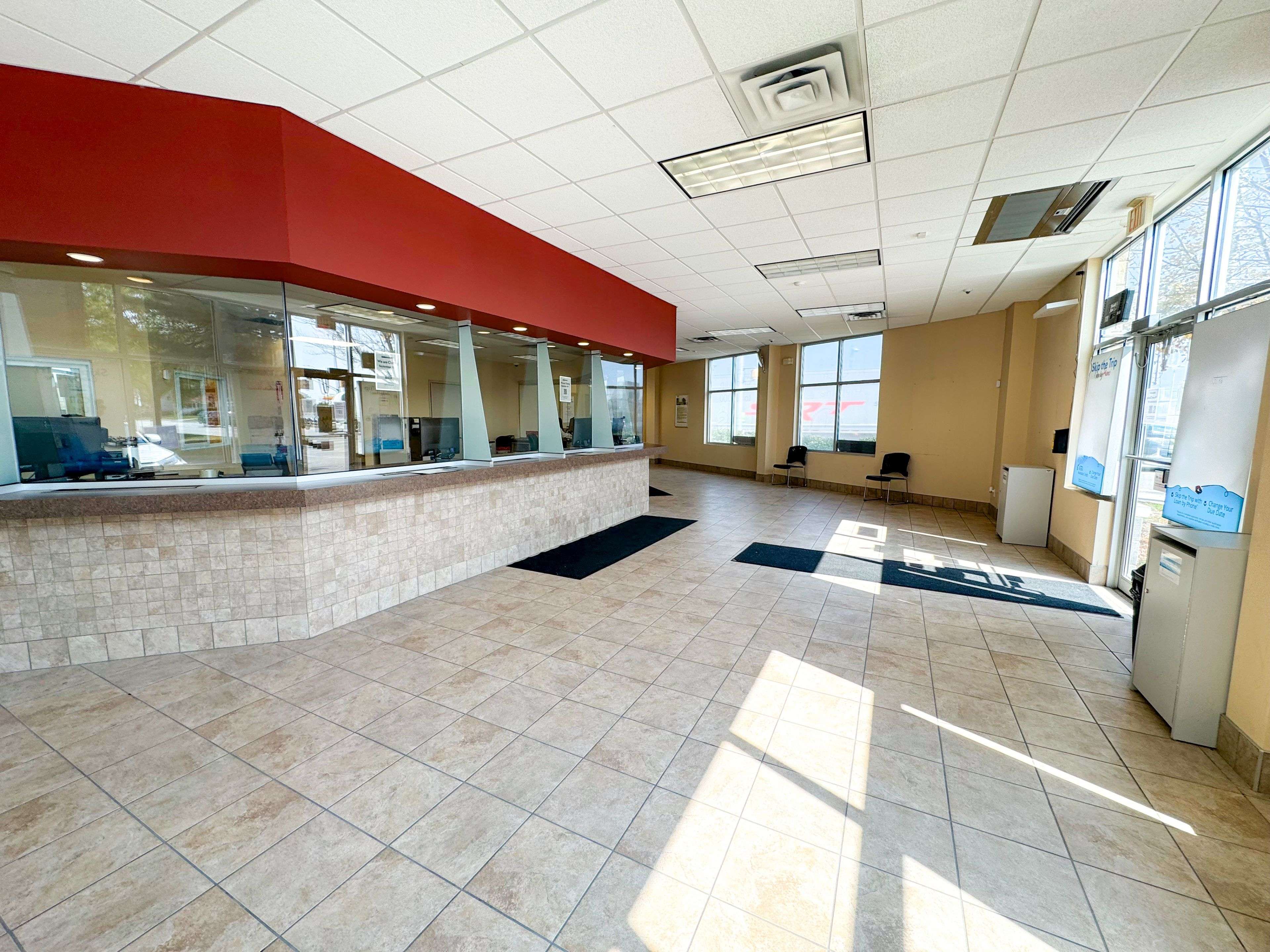 1375 Huron Church RD #A4, Windsor, ON N9C 0C7