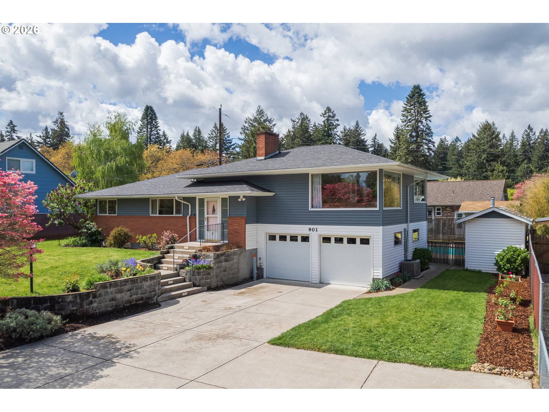 901 NE 153RD AVE, Portland, OR 97230