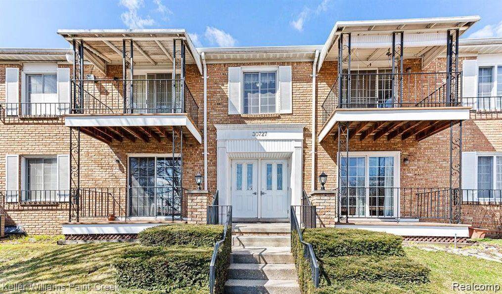 30727 Shiawassee RD #54, Farmington Hills, MI 48336